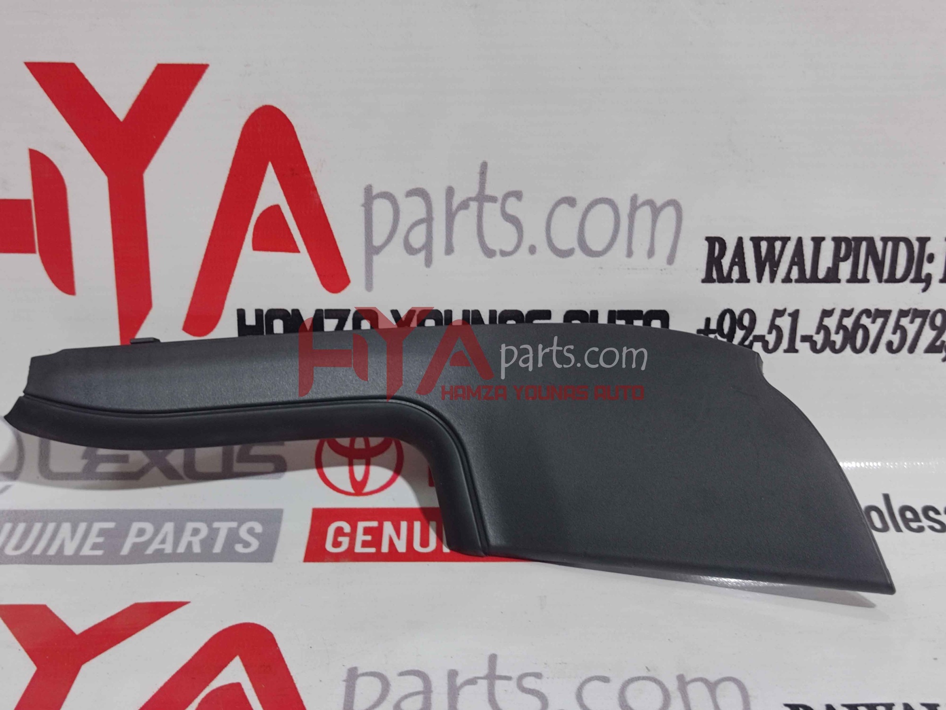 COVER, COWL SIDE PANEL HOLE, LH | H Y A parts